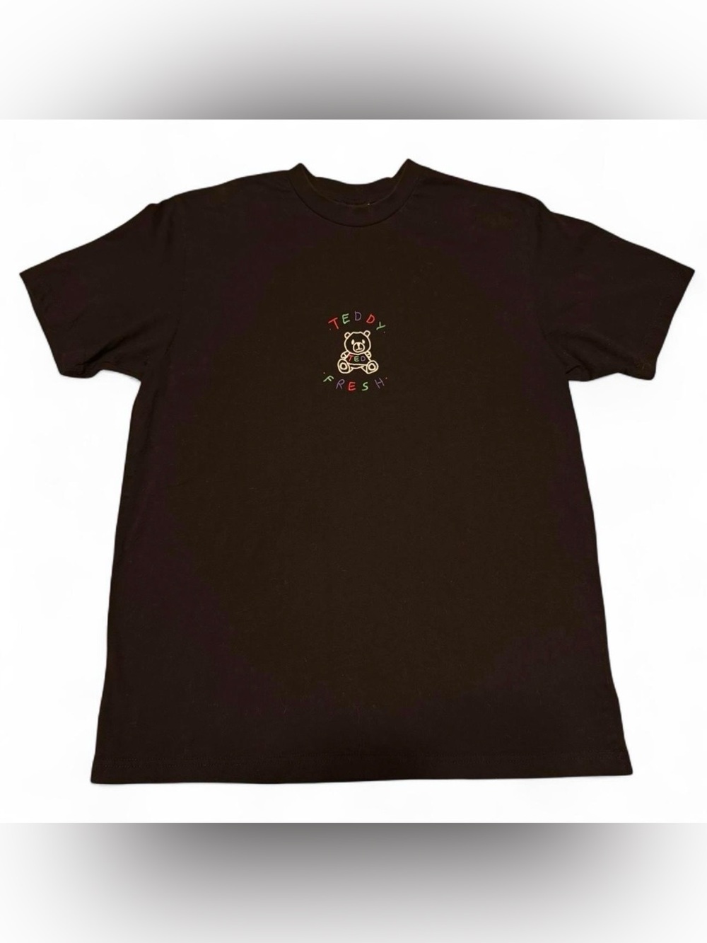 teddy fresh embroidered tshirt - M
